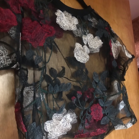 Knit crop top - Picture 4 of 5